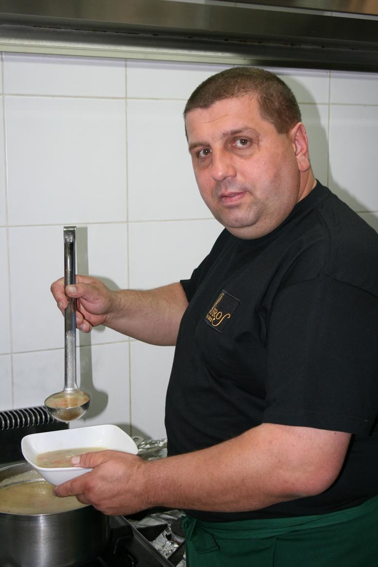 &nbsp; Roman Strumiński - właściciel cateringu