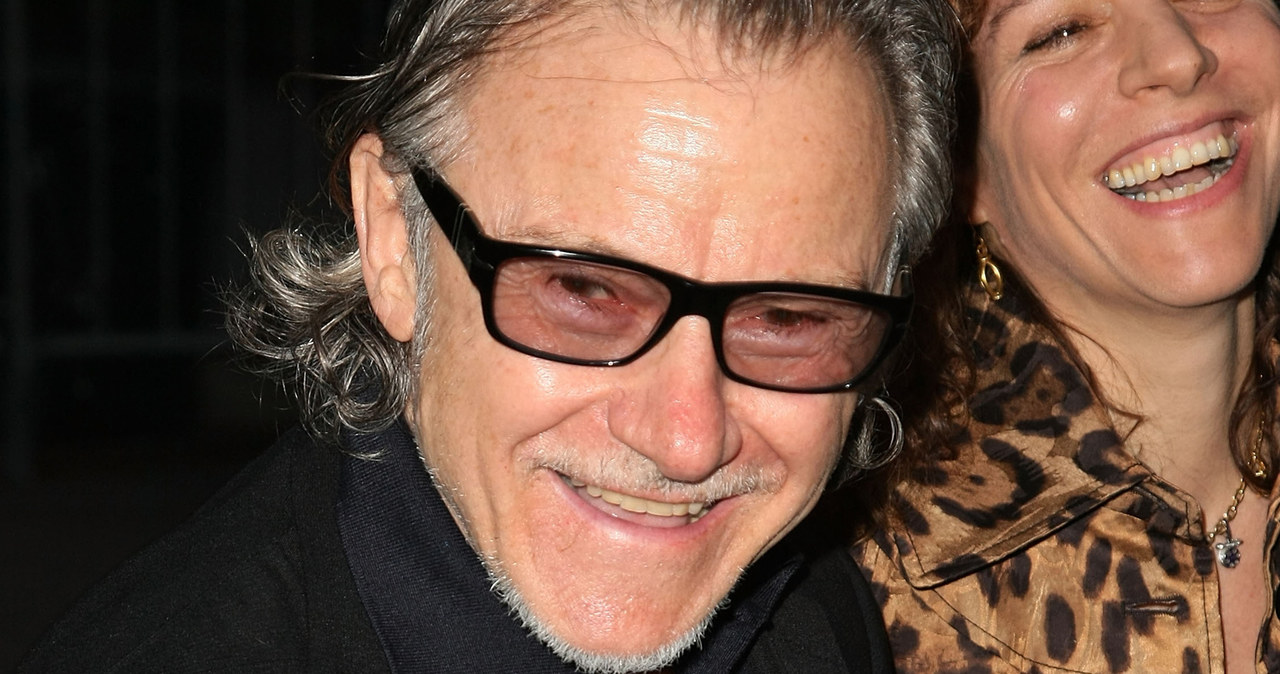 &nbsp; Uśmiechnięty Harvey Keitel. A nawet jeszcze nie wie, że chcą go w "Biurze" /Andrew H. Walker /Getty Images/Flash Press Media