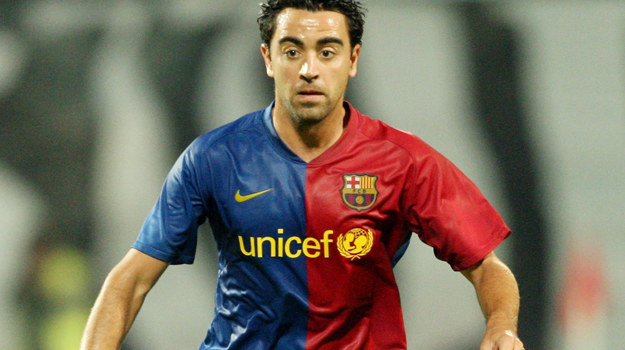 Gran Derbi - ligowy hit roku Xavi, jeden z kapitanów FC Barcelona /materiały prasowe