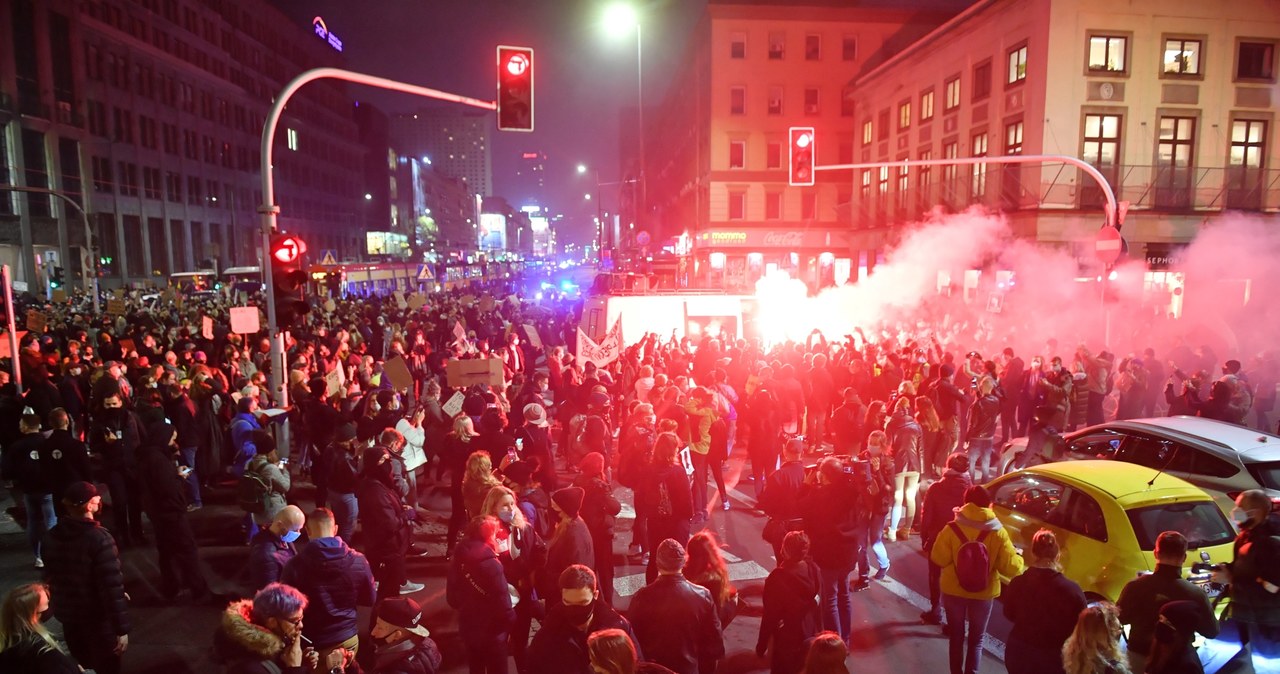 "Blokada Sejmu". Protest przeciwko zaostrzenia prawa aborcyjnego