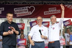 "Dialog zamiast nienawiści". Ulicami Białegostoku przeszedł marsz "Polska przeciw przemocy"