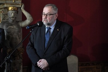 "Działam zadaniowo. Nie chcę rozpamiętywać". Piotr Adamowicz w rok po śmierci brata