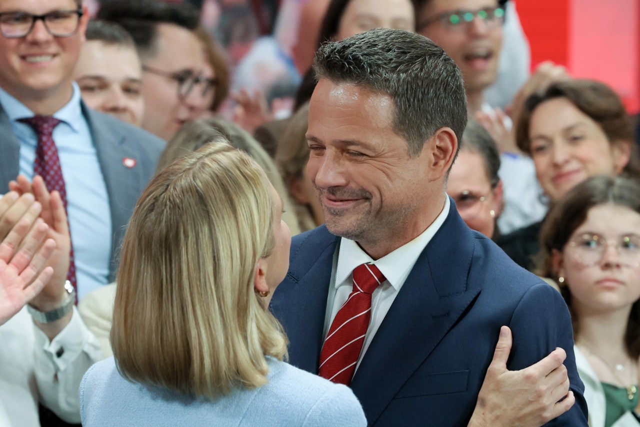 "Łeb w łeb", "sojusznik Tuska ma niewielką przewagę". Zagraniczne media o wyborach w Polsce