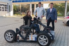 "Lizard" - wynalazek studentów Politechniki Krakowskiej. Auto dla osób z niepełnosprawnościami