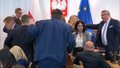 "Manipulanci, kłamcy, oszuści". Awantura w komisji sejmowej