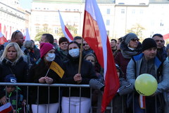 "Ogólnopolskie Śpiewanie Biało-Czerwonych Przebojów"