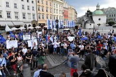 "#StopACTA2", "Zostawcie memy w spokoju". Internauci nie chcą zmiany przepisów