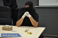 "Strzelające długopisy" na polskim targu 