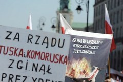 "Tu bije serce Polski prawdziwej"... Krakowskie Przedmieście w 5. rocznicę katastrofy smoleńskiej