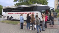 "Wydarzenia": "Pomaganie nie boli". Krwiobus przed siedzibą Grupy Polsat Plus