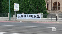 "Wydarzenia": Baner "UAM dla Polaków" zawisł przy Collegium Minus. Władze poznańskiej uczelni reagują