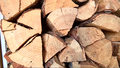 "Wydarzenia": Duże zainteresowanie zakupem drewna. Niektóre nadleśnictwa sprzedały 80 procent zasobów