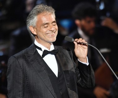 Andrea Bocelli o kulisach współpracy z Edem Sheeranem. Zaprosił gwiazdora pop do świętowania jubileuszu