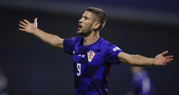 Andrej Kramaric cieszący się z gola strzelonego Szkocji /ANTONIO BAT /PAP/EPA