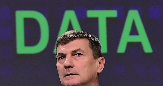 Andrus Ansip, wiceprzewodniczący KE ds. wspólnego rynku cyfrowego /AFP