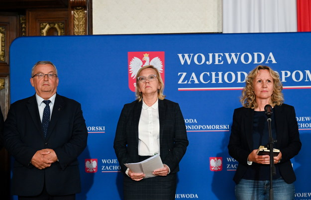 Andrzej Adamczyk, Anna Moskwa i Steffi Lemke /Marcin Bielecki /PAP