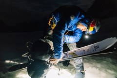 Andrzej Bargiel atakuje szczyt K2