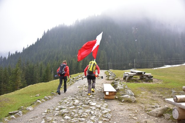 Andrzej Bargiel i Andrzej Mikler w drodze na Giewont /Maciej Pałahicki /RMF FM