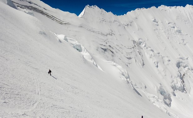 Andrzej Bargiel wstrzymuje atak szczytowy na Mount Everest. To jednak nie koniec