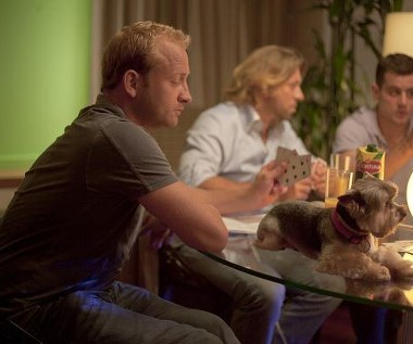 Andrzej (Borys Szyc) - inteligentny blondyn o pogodnym usposobieniu. Były policjant śledczy. Od kiedy poznał Martę , doszedł do wniosku, że musi coś w swoim życiu zmienić.