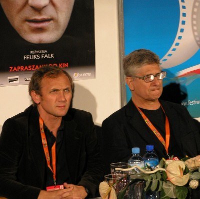 Andrzej Chyra i reżyser Feliks Falk na konferencji prasowej /INTERIA.PL