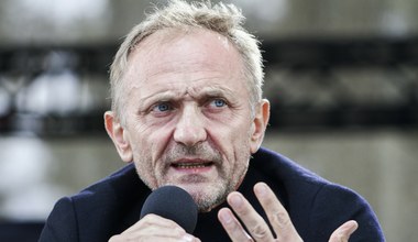 Andrzej Chyra nie wytrzymał. Wstał i zaczął krzyczeć. "Artystów chcecie uczyć, jak mają się zachowywać?"