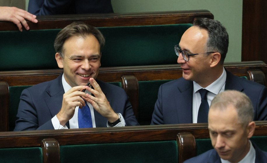 Andrzej Domański (na zdjęciu po lewej) pokieruje Ministerstwem Finansów i Gospodarki /Paweł Supernak /PAP