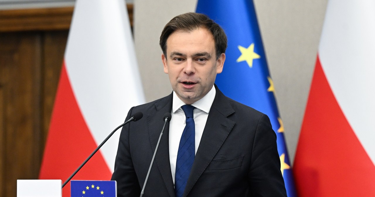 Andrzej Domański: Noblistka nazywała się Curie-Skłodowska i tak powinna też być na banknocie euro /Radek Pietruszka /PAP