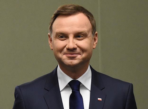 Andrzej Duda będzie dążyć, by poziom kwoty wolnej od podatku wzrósł do ok. 8 tys. zł /PAP