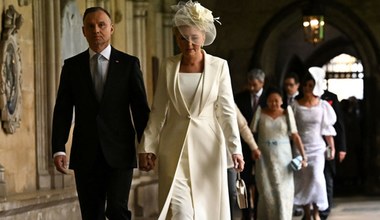 Andrzej Duda i Agata Duda zadali szyku podczas koronacji. Te stroje przejdą do historii