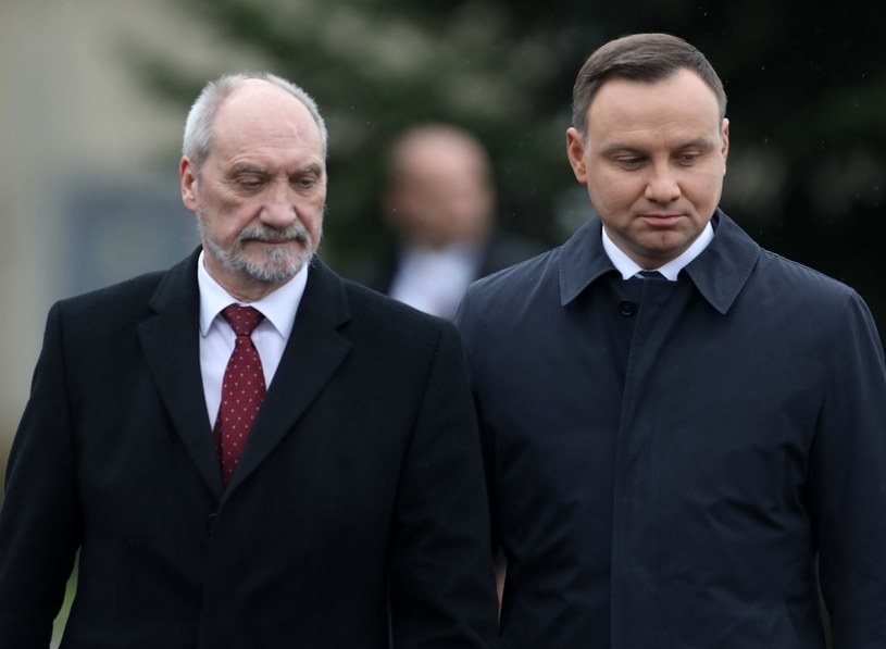 Andrzej Duda i Antoni Macierewicz /STANISLAW KOWALCZUK /East News