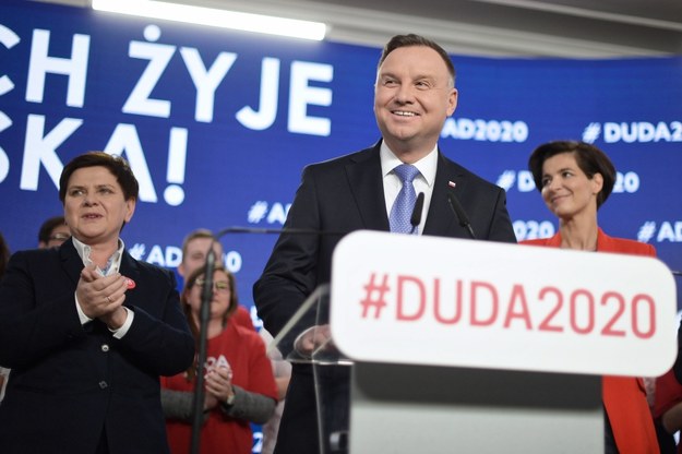 Andrzej Duda i Beata Szydło podczas prezentacji sztabu wyborczego prezydenta / 	Marcin Obara  /PAP