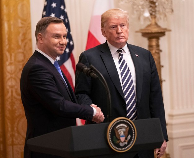 Andrzej Duda i Donald Trump /CHRIS KLEPONIS /PAP