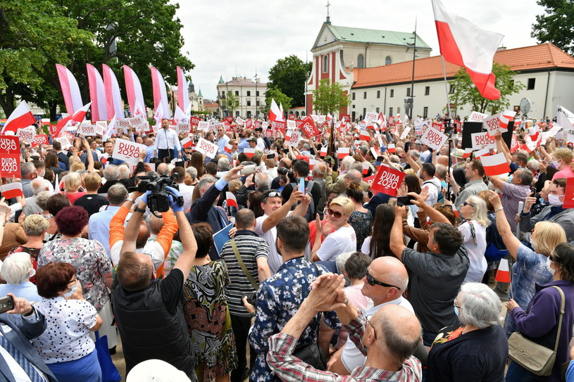 Andrzej Duda i jego wyborcy w Lublinie /Wojtek Jargiło /PAP