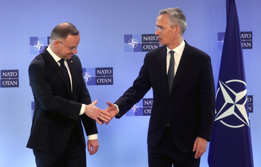 Andrzej Duda i Jens Stoltenberg /OLIVIER HOSLET /PAP/EPA