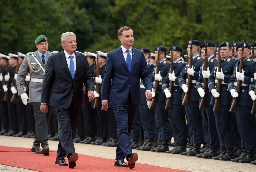 Andrzej Duda i Joachim Gauck podczas wizyty polskiego prezydenta w Berlinie /PAP/EPA