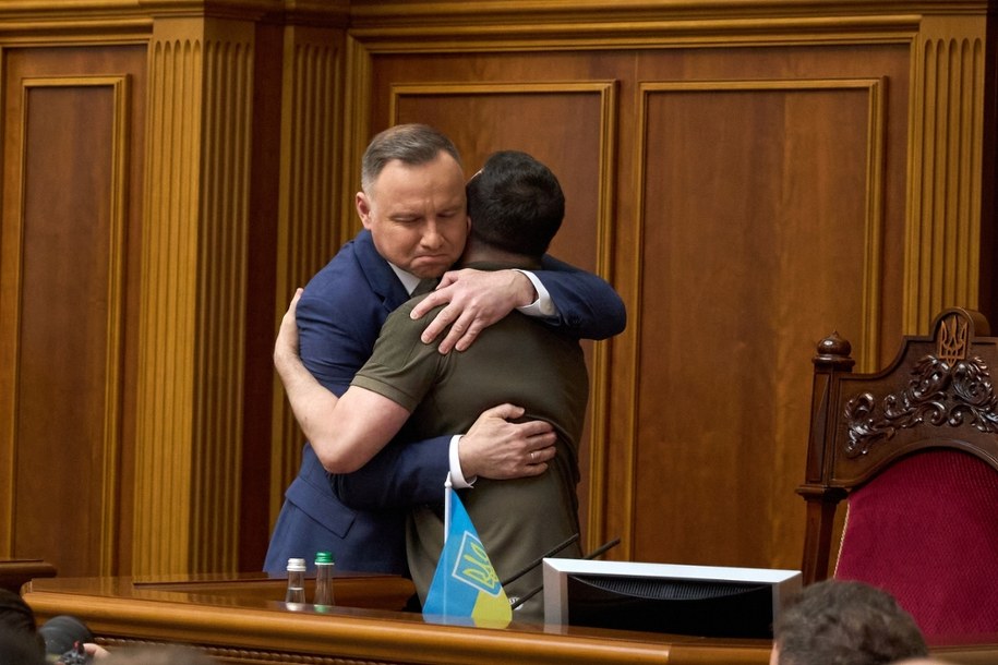 Andrzej Duda i Wołodymyr Zełenski w ukraińskim parlamencie /Shutterstock