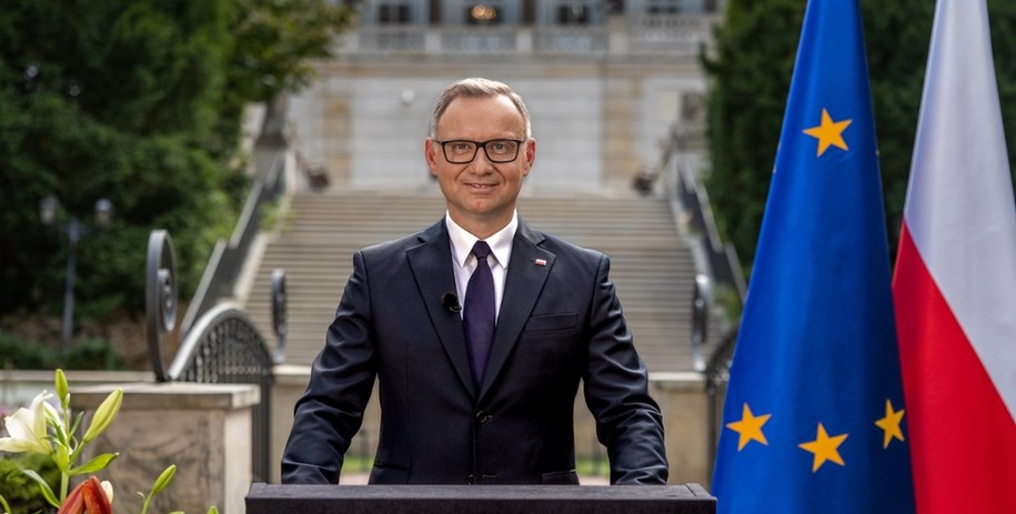 Andrzej Duda kończy prezydenturę: „Słowo dane publicznie zobowiązuje” /Kancelaria Prezydenta /
