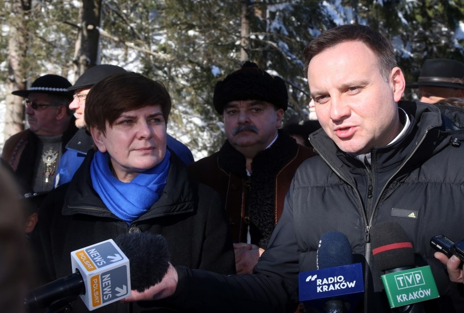 Andrzej Duda oraz wiceprezes PiS Beata Szydło /Grzegorz Momot /PAP
