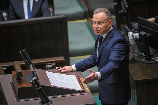 Andrzej Duda podczas orędzia w Sejmie /Marcin Obara /PAP