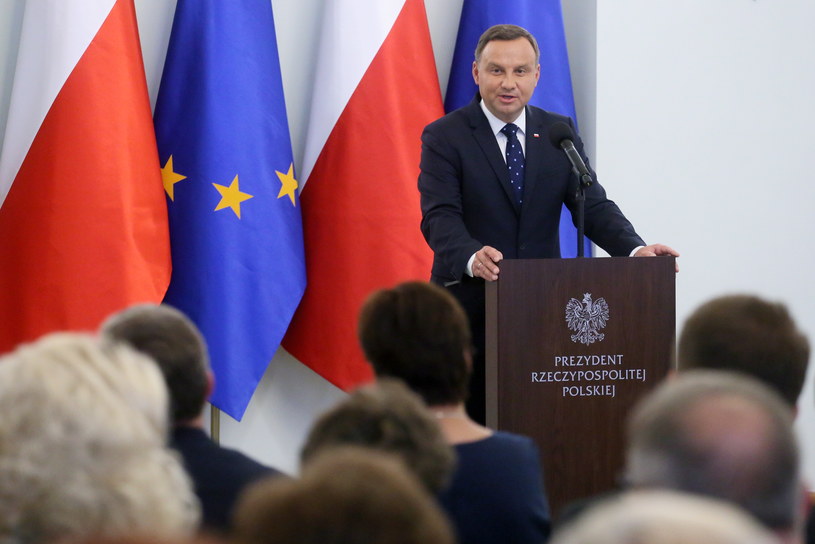 Andrzej Duda podczas spotkania w Pałacu Prezydenckim z ambasadorami RP /Paweł Supernak /PAP