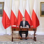 Andrzej Duda podpisał ustawę. Decyzja zapadła, będzie 300 zł więcej do emerytury