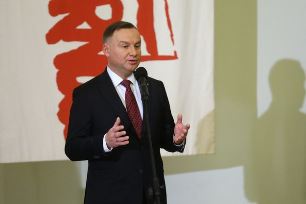 Andrzej Duda podpisał ustawę o nowelizację ustawy o emeryturach i rentach /Rafał Guz /PAP