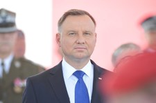 Andrzej Duda przyjął zwierzchnictwo nad siłami zbrojnymi. Apel do polityków