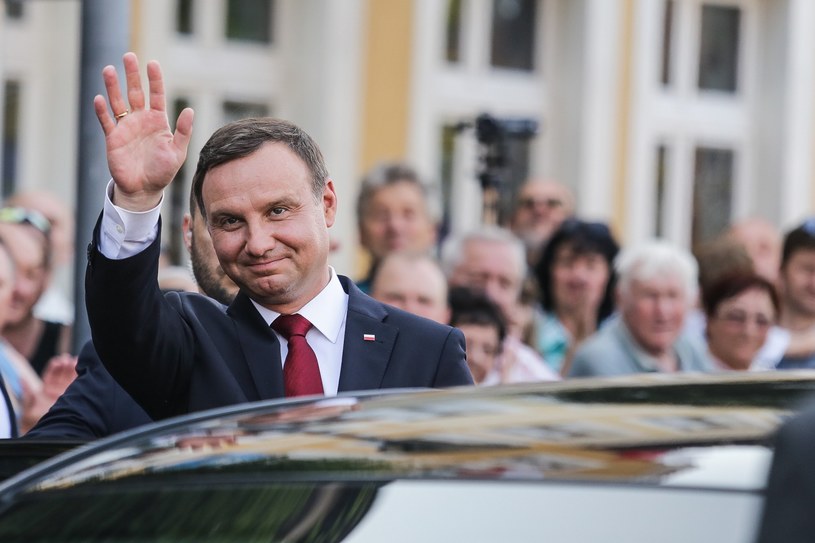 Andrzej Duda uda się z wizytą do Estonii, by rozmawiać o Brexicie /Dominik Gajda /Reporter