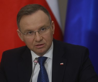 Andrzej Duda w Interii odpowiada premierowi. "Niech tak nie straszy"