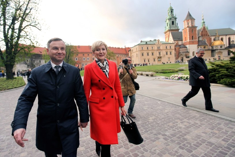 "Rzeczpospolita": Żona Dudy ma przekonać kobiety - Fakty w ...