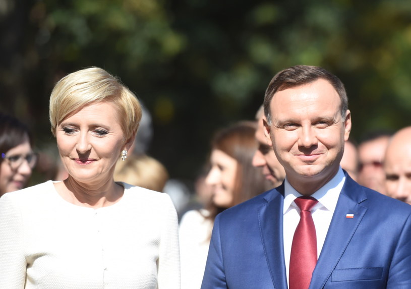 Andrzej Duda z żoną podczas Dożynek Prezydenckich w Spale /Grzegorz Michałowski /PAP