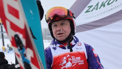 Andrzej Duda zjeżdża na nartach, Karol Nawrocki patronem 