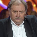 Andrzej Grabowski wraca na plan "Blondynki"